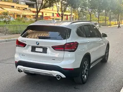 2022 BMW X1 Premium, белый — фото 6
