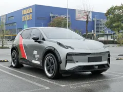 2023 Zeekr X 4WD YOU 5-seat — фото 3