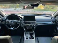 2022 Honda Accord 2.0L Hybrid, чёрный — фото 9