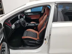 2023 Changan Eado PLUS 1.4T GDI DCT Premium, белый — фото 9