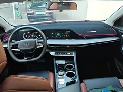 2023 Changan Eado PLUS 1.4T GDI DCT Premium, белый — фото 12