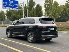 2025 Aito M8 EV Max+ 5-seat Long Range 896-line LiDAR, чёрный — фото 8