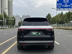 2025 Aito M8 EV Max+ 5-seat Long Range 896-line LiDAR, чёрный — фото 9