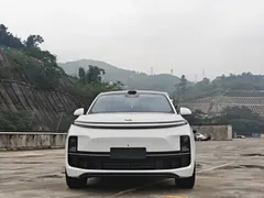 2025 Li Auto L9 Smart Refresh, белый — фото 2