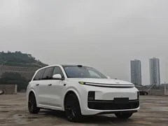 2025 Li Auto L9 Smart Refresh, белый — фото 3