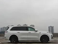 2025 Li Auto L9 Smart Refresh, белый — фото 4