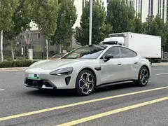 2026 Xiaomi SU7 RWD Standard — фото 1