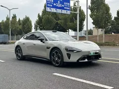 2026 Xiaomi SU7 RWD Standard — фото 3