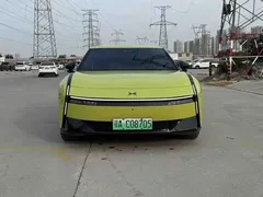 2025 Xpeng P7 702 Long Range Ultra — фото 2