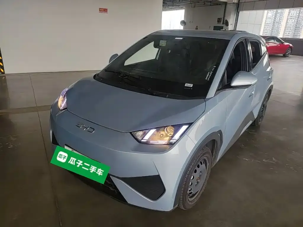 2025 BYD Seagull EV 305km