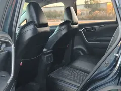 2020 Toyota Wildlander 2.0L CVT 2WD Leading, чёрный — фото 9