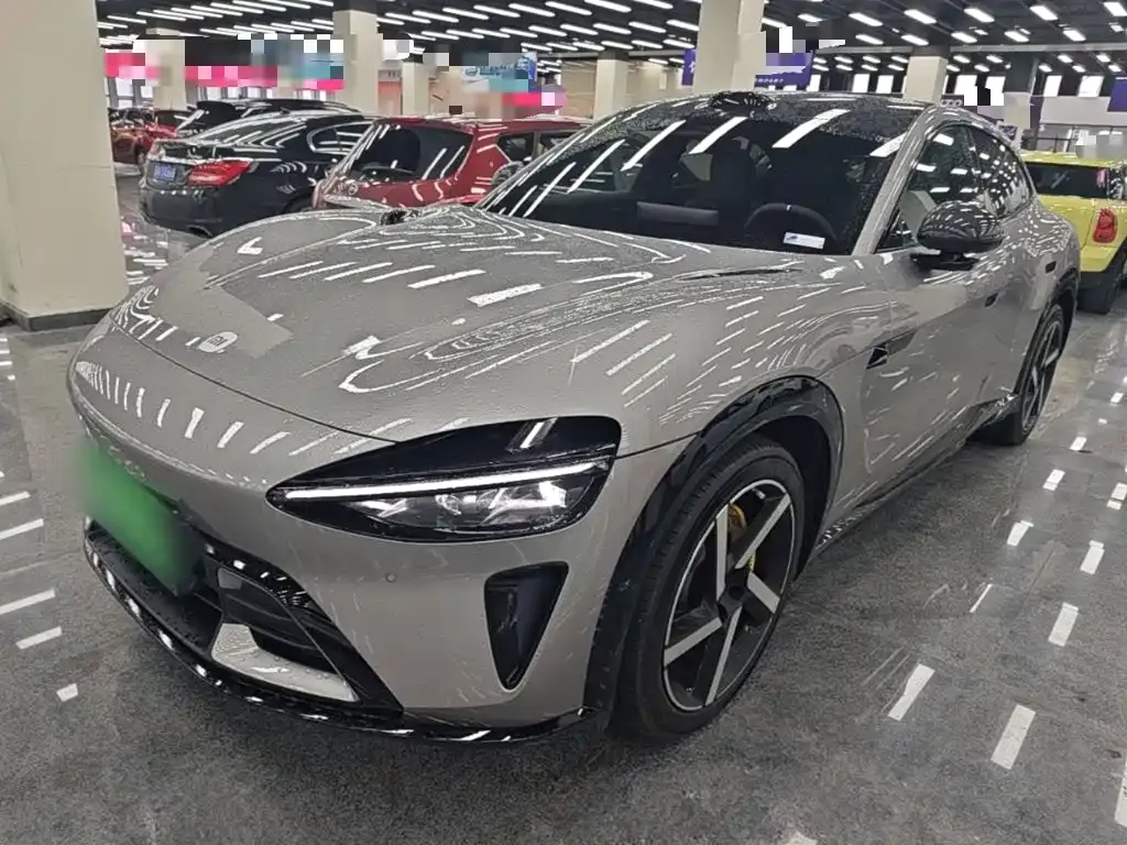 2025 Xiaomi YU7 4WD Max