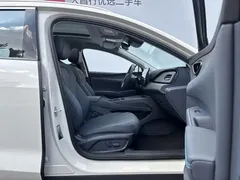 2026 BYD Seal 06 Touring DM-i PHEV 200KM Smart, белый — фото 20
