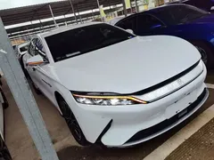 2021 BYD Han EV Standard Range Luxury, белый — фото 4