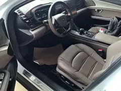 2021 BYD Han EV Standard Range Luxury, белый — фото 15