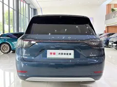 2024 Aito M9 EREV Ultra 42kWh 6, синий — фото 20
