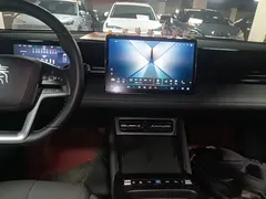 2025 BYD Qin L EV 545km Superior — фото 13
