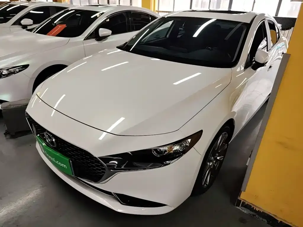 2021 Mazda 3 2.0L AT