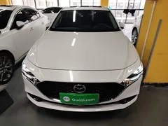2021 Mazda 3 2.0L AT, белый — фото 3