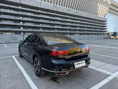 2023 Volkswagen Magotan 330TSI DCT Luxury, чёрный — фото 6