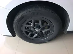 2025 BYD Qin PLUS DM-i PHEV Smart Driving 55km Leading, белый — фото 23