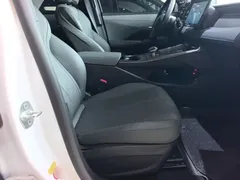 2025 BYD Qin PLUS DM-i PHEV Smart Driving 55km Leading, белый — фото 25