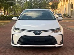2021 Toyota Corolla Hybrid 1.8L E-CVT Elite, белый — фото 2
