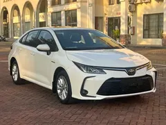 2021 Toyota Corolla Hybrid 1.8L E-CVT Elite, белый — фото 3