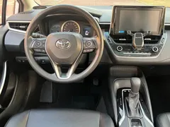 2021 Toyota Corolla Hybrid 1.8L E-CVT Elite, белый — фото 14