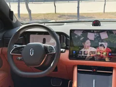 2024 Aito M7 1.5T RWD Smart Driving Ultra 5-seat, синий — фото 14