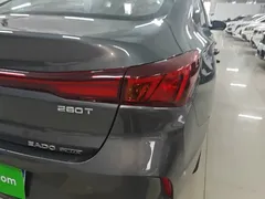 2022 Changan Eado PLUS 1.4T GDI DCT Premium — фото 8