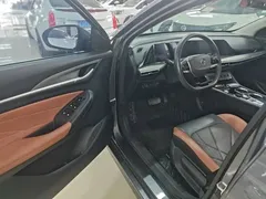 2022 Changan Eado PLUS 1.4T GDI DCT Premium — фото 16