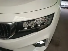 2022 Geely Okavango 1.8TD DCT Luxury 7-seat, белый — фото 24