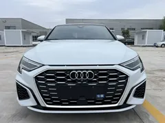 2023 Audi A3 Sportback 35 TFSI Fashion Sport, белый — фото 2
