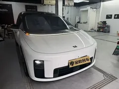 2025 Li Auto i8 Standard, белый — фото 4