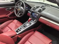 2022 Porsche 718 Boxster 2.0T, белый — фото 8