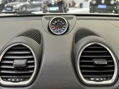 2022 Porsche 718 Boxster 2.0T, белый — фото 11