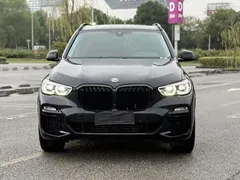 2021 BMW X5 xDrive40i M Sport Package, чёрный — фото 2