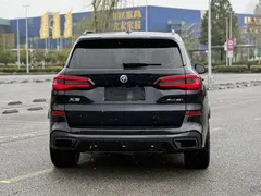 2021 BMW X5 xDrive40i M Sport Package, чёрный — фото 6