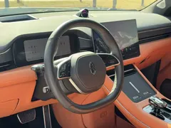 2024 Aito M7 1.5T Smart Driving 4WD Ultra 5-seat, синий — фото 13