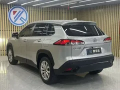 2022 Toyota Frontlander 2.0L CVT Elite — фото 9