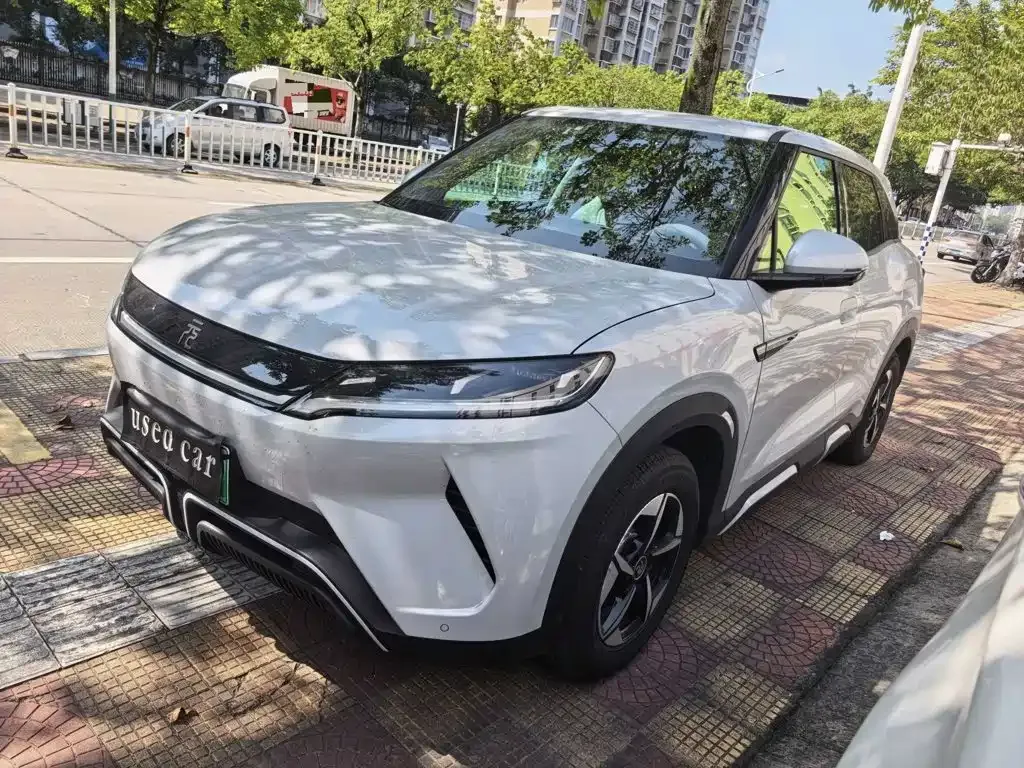 2024 BYD Yuan UP 401km Leading