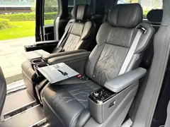 2024 Zeekr 009 6-Seat Executive 4WD 108kWh, чёрный — фото 7