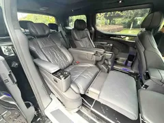 2024 Zeekr 009 6-Seat Executive 4WD 108kWh, чёрный — фото 8