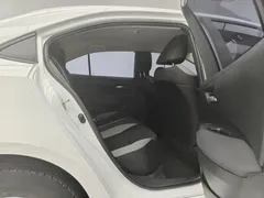 2022 Toyota Corolla 1.2T S-CVT Pioneer Plus, белый — фото 12