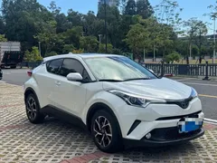 2020 Toyota C-HR 2.0L, белый — фото 3
