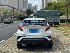 2020 Toyota C-HR 2.0L, белый — фото 8