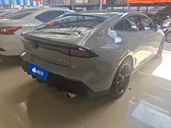 2023 Changan UNI-V 1.5T Premium — фото 3
