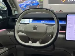2026 Nio ES8 6-seat Executive Luxury, чёрный — фото 15