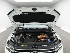 2023 Volkswagen Tiguan L 430PHEV Flagship, белый — фото 17